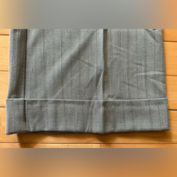 BCBGMaxAzria gray tailored dress pants · size 2 - Picture 5 of 13
